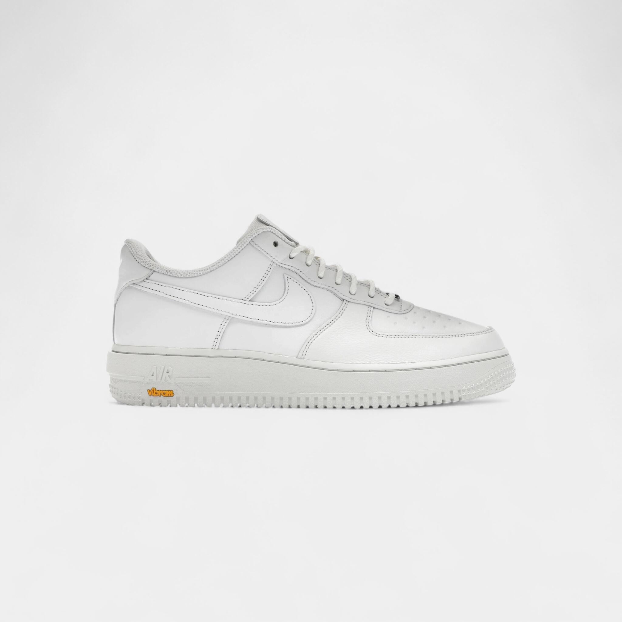 Nike Air Force 1 Low Gore-Tex Vibram Summit White 1/4