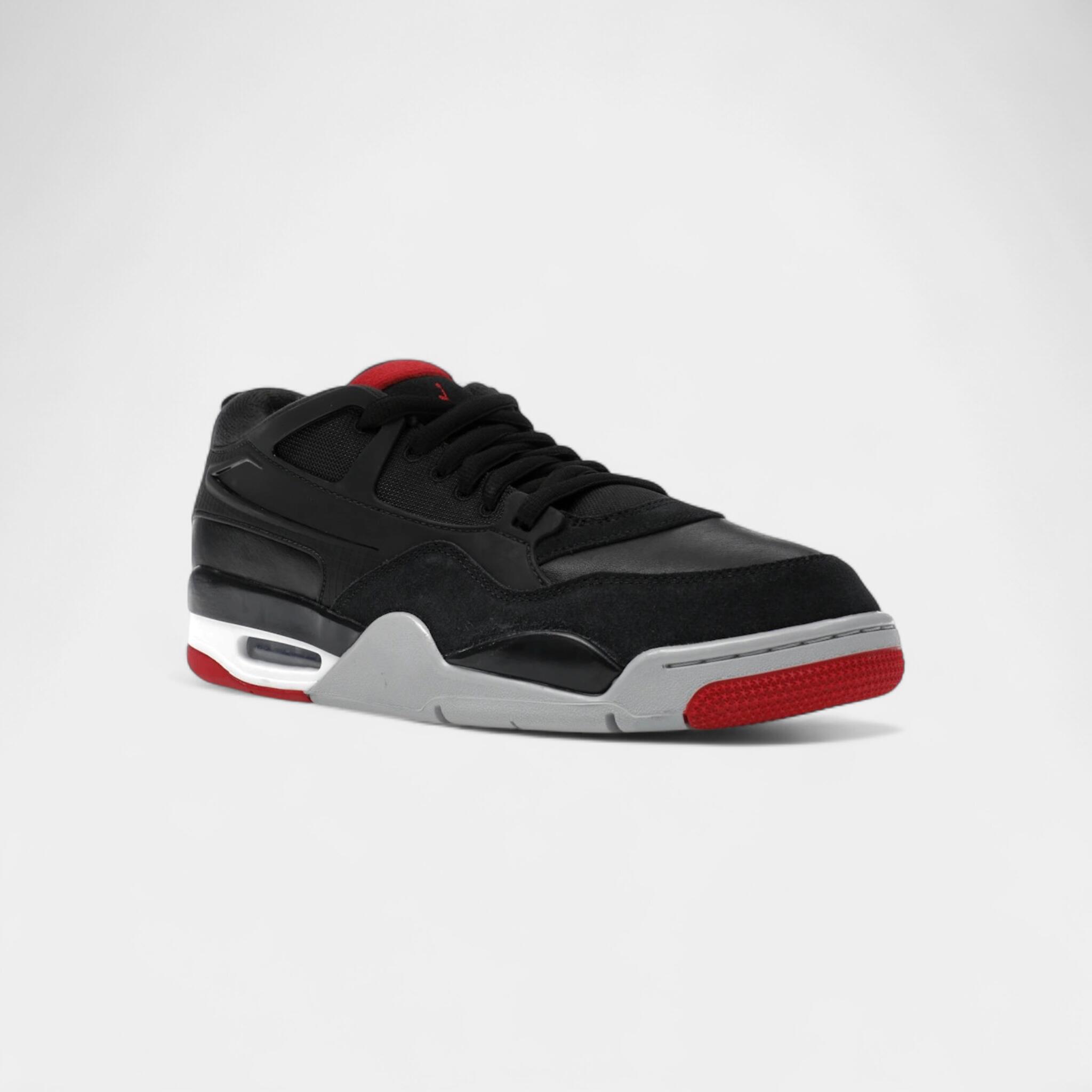 Jordan 4 RM Black Cement 2/4