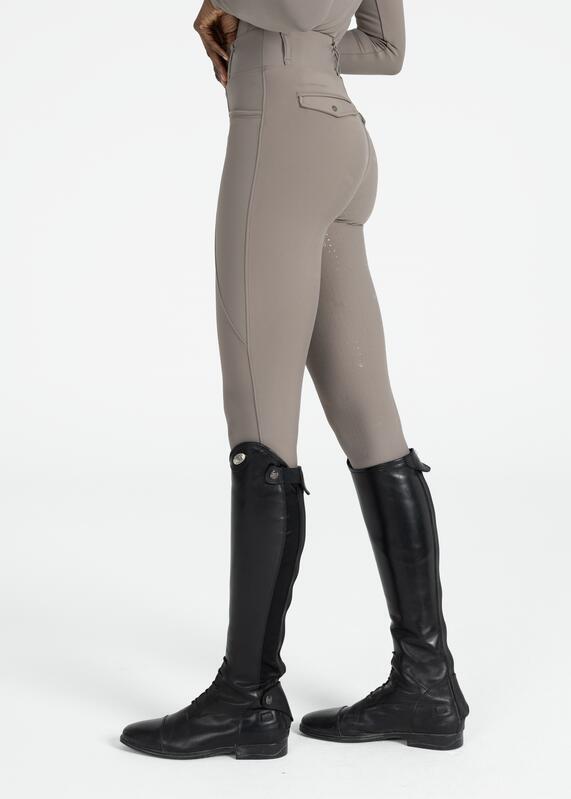 beige topo