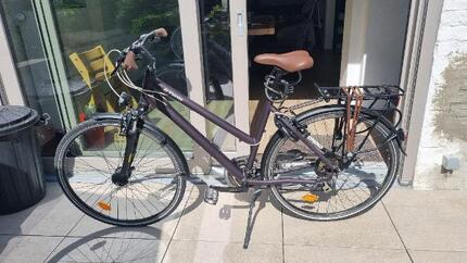 Entre Particuliers - Vélo de ville longue distance BTwin Hoprider