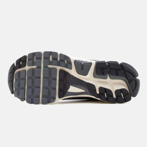 Zapatillas Nike Zoom Vomero 5 Gris 7/7