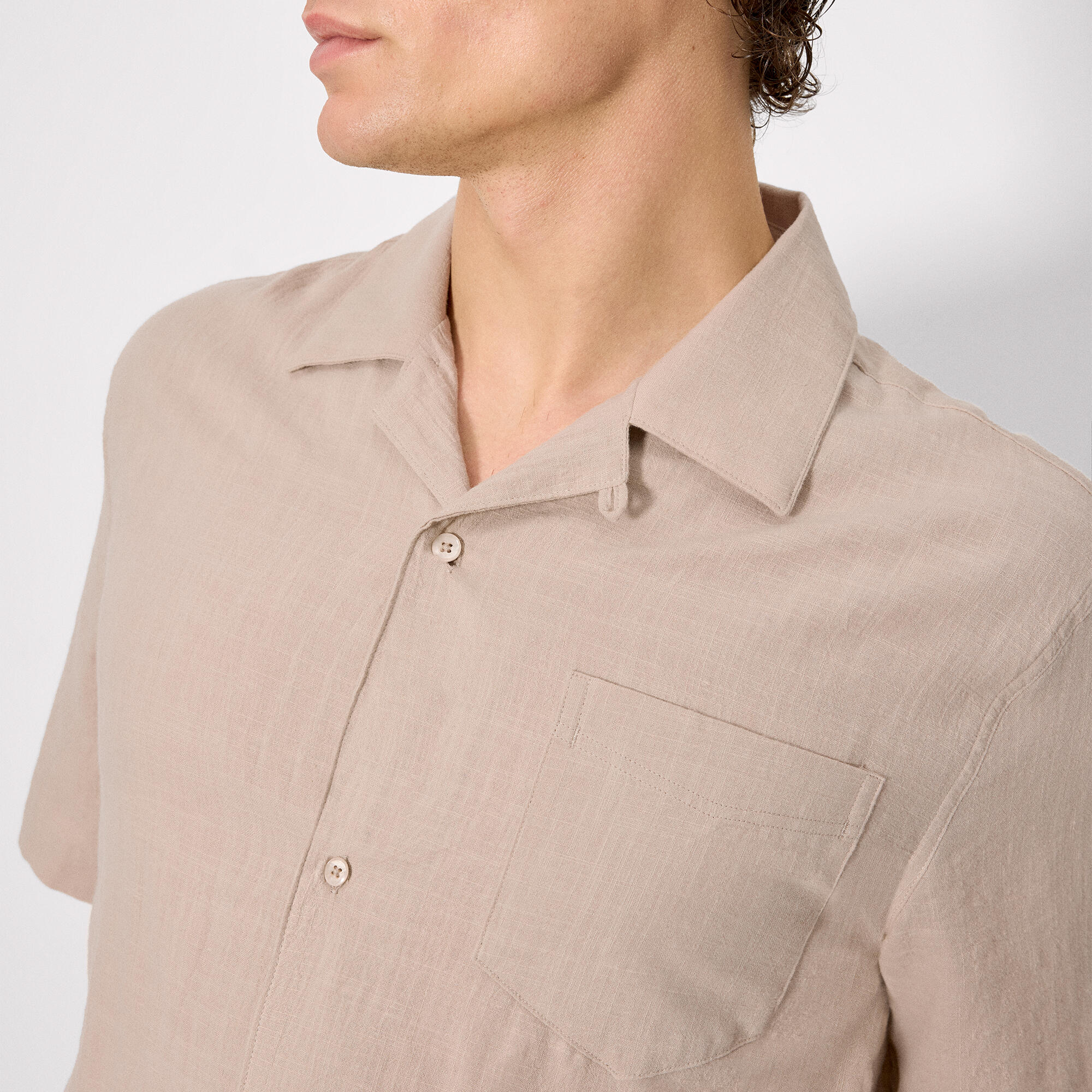 Chemise à manches courtes boutonnée effet lin taupe 3/4