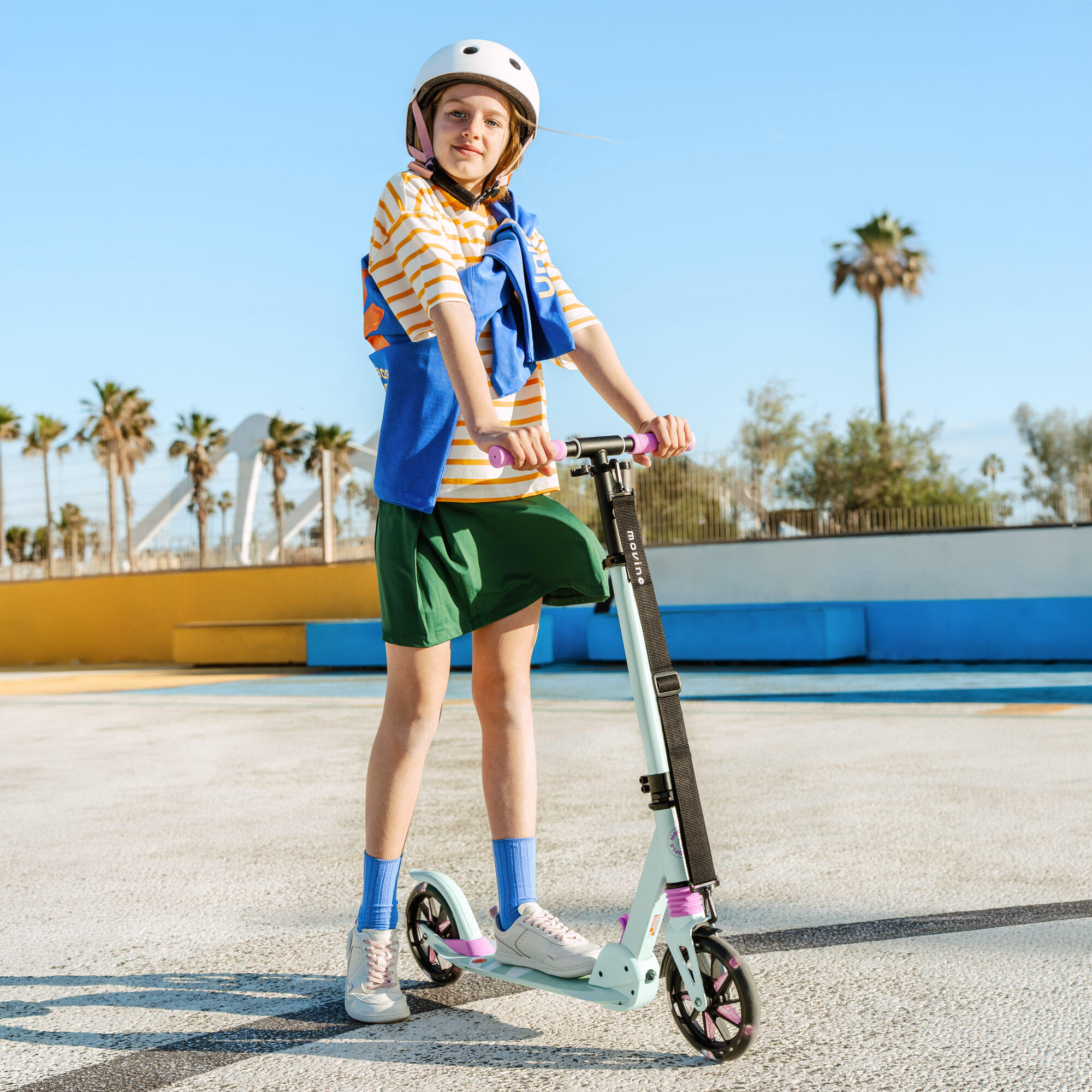 Trottinette pliable pour enfants, roues LED, guidon réglable Movino City Light 3/8