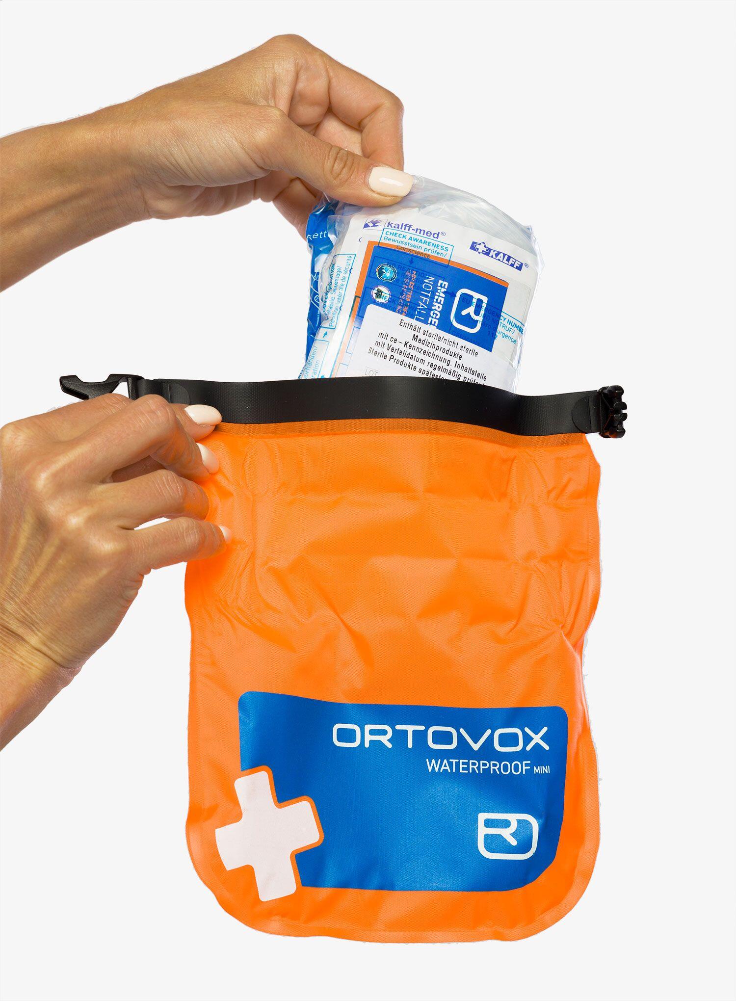 Apteczka Ortovox First Aid Waterproof Mini - shocking orange 6/7