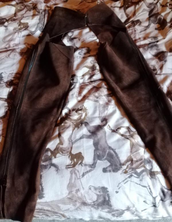 Entre Particuliers - Lot de 3 paires de chaps longues 4/5