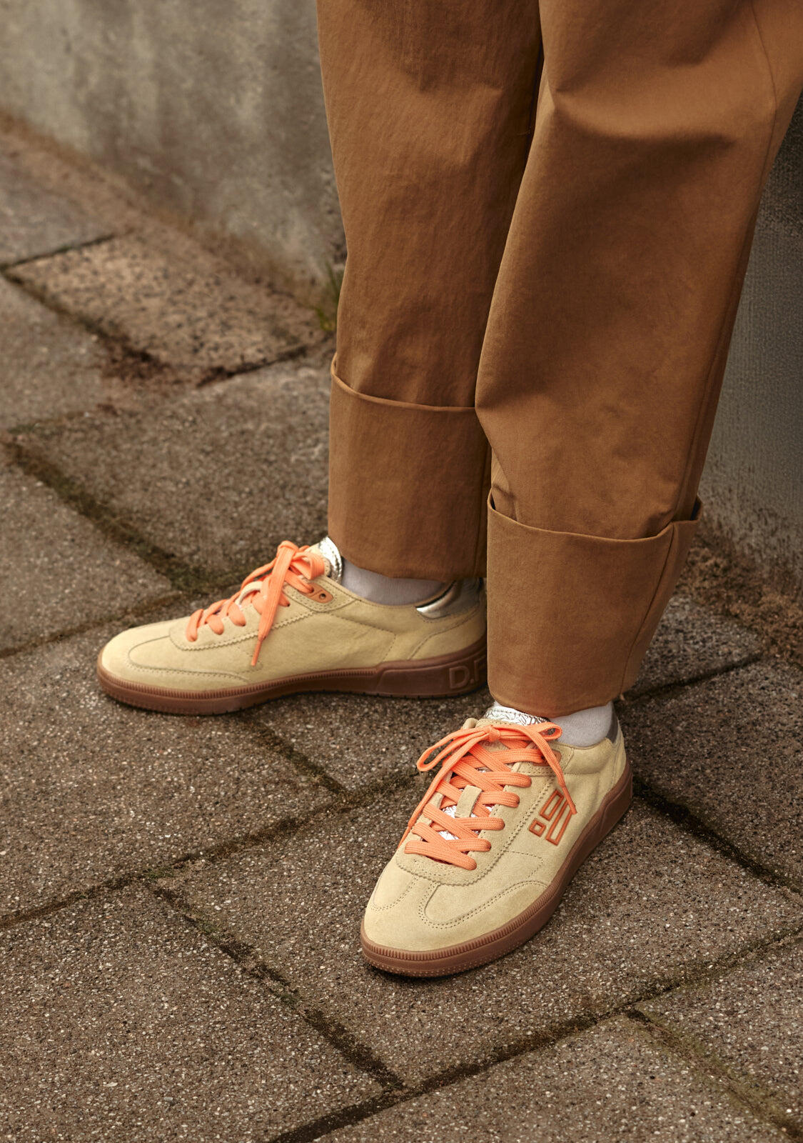 Zapatillas D. Franklin Rebel Suede Banana 5/5