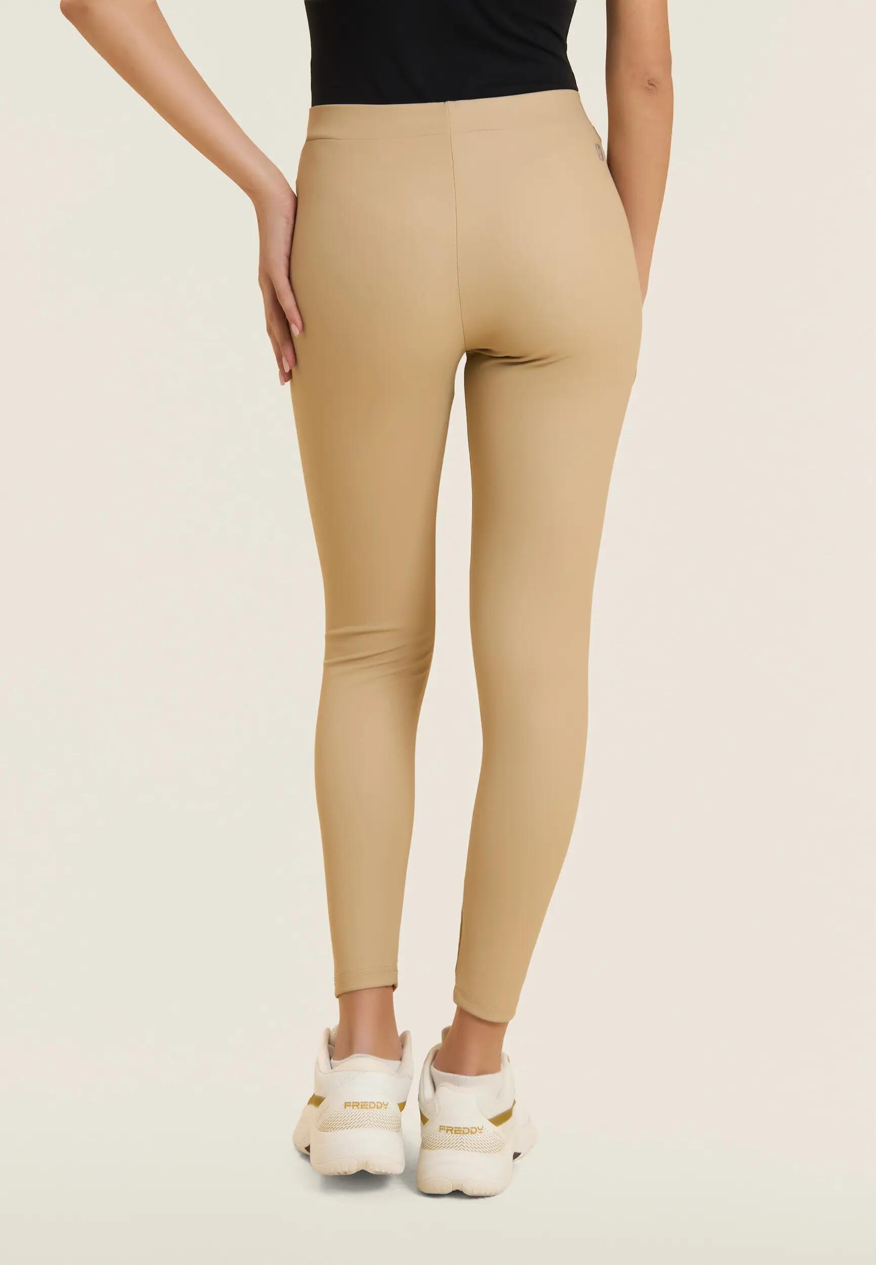 Leggings 7/8 con cintura regular en imitación cuero 3/7