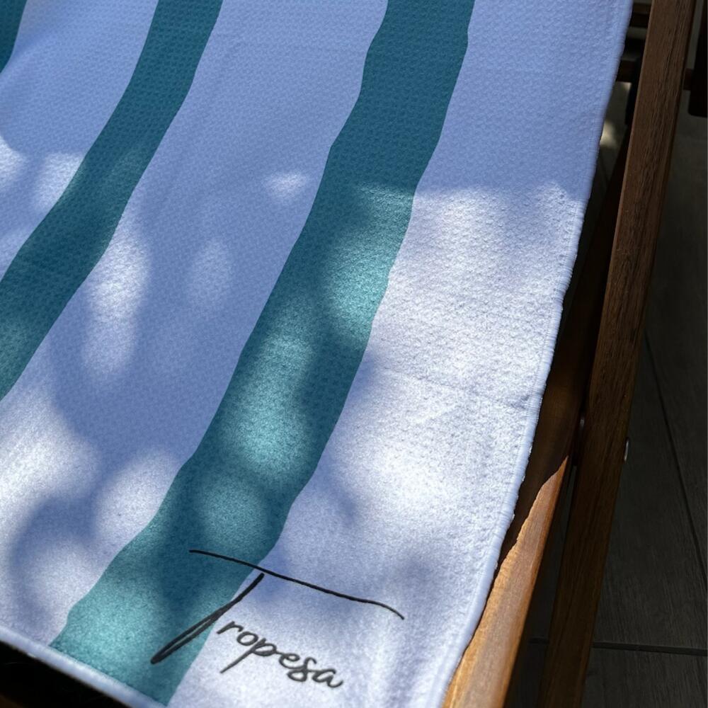 Serviette de plage 160 x 90 cm, imprimée à rayures vert et blanc 5/7