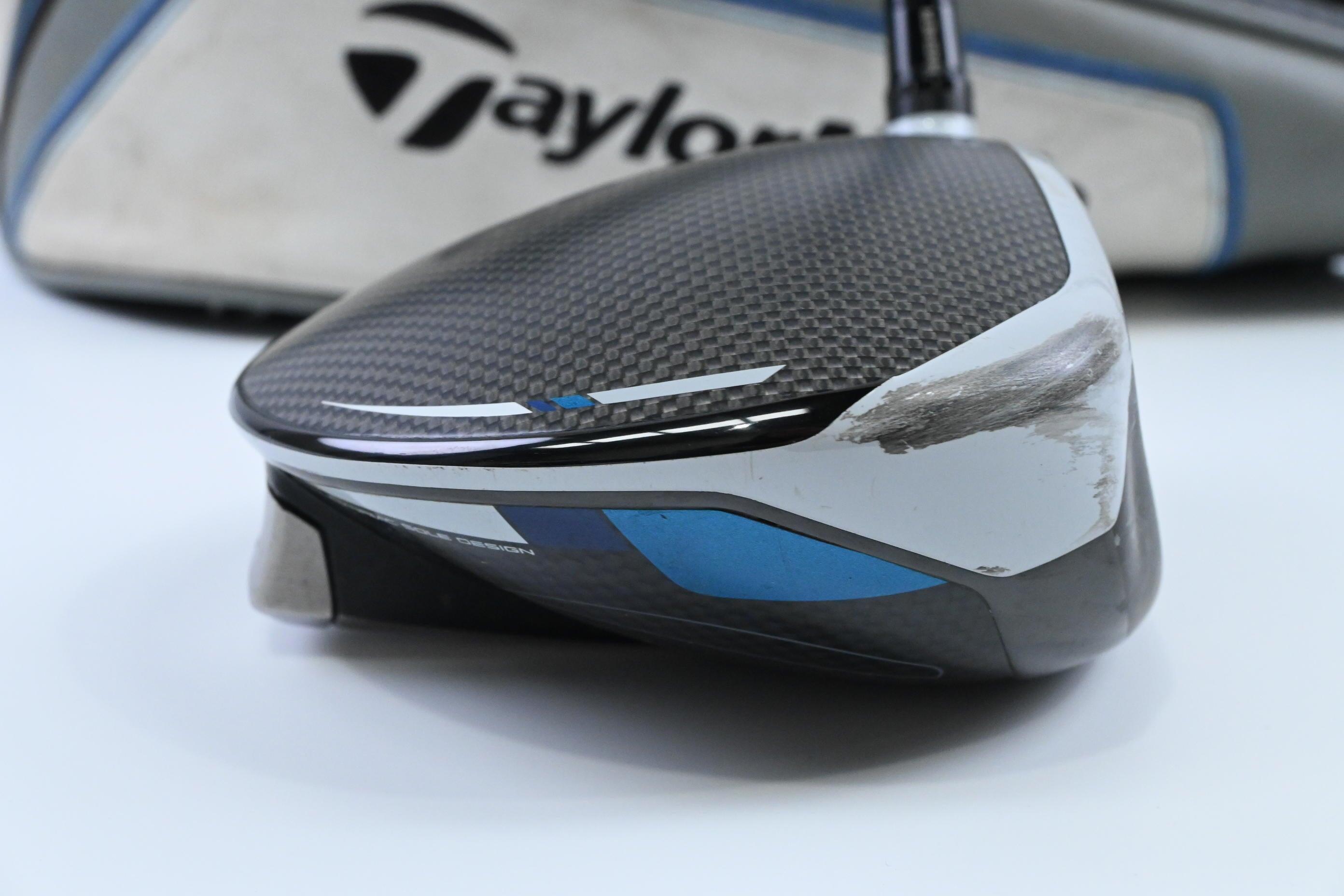 Taylormade SIM Max Driver / 10.5 Degree / Stiff Flex Fujikura