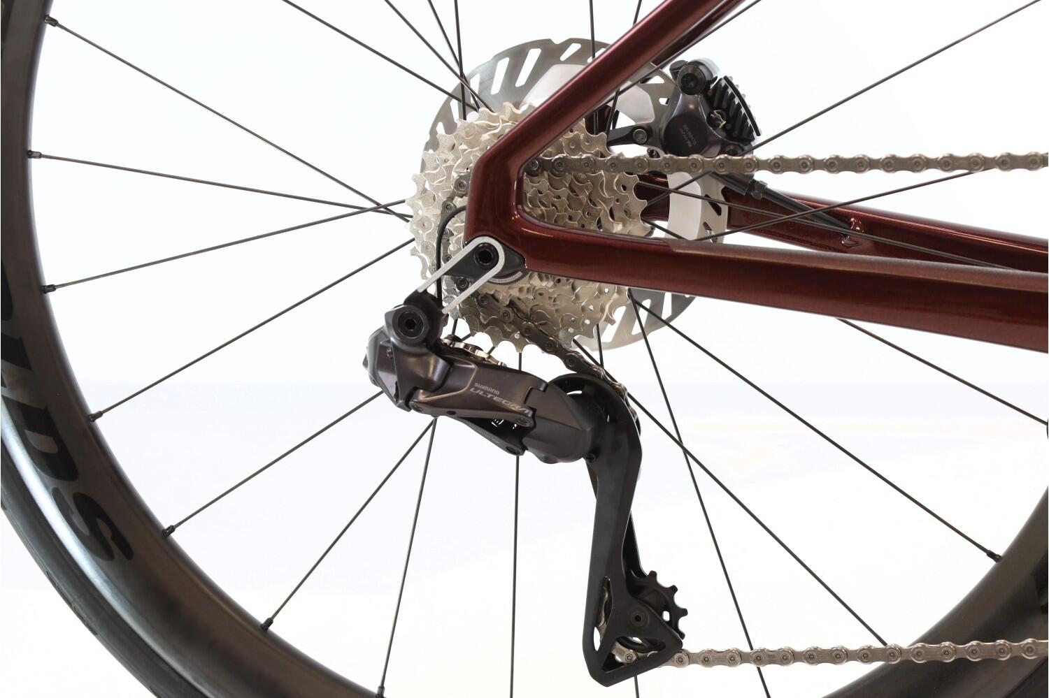 Bici strada ricondizionata ·  Scultura 8000 Di2 12V · Bici Km 0 3/8