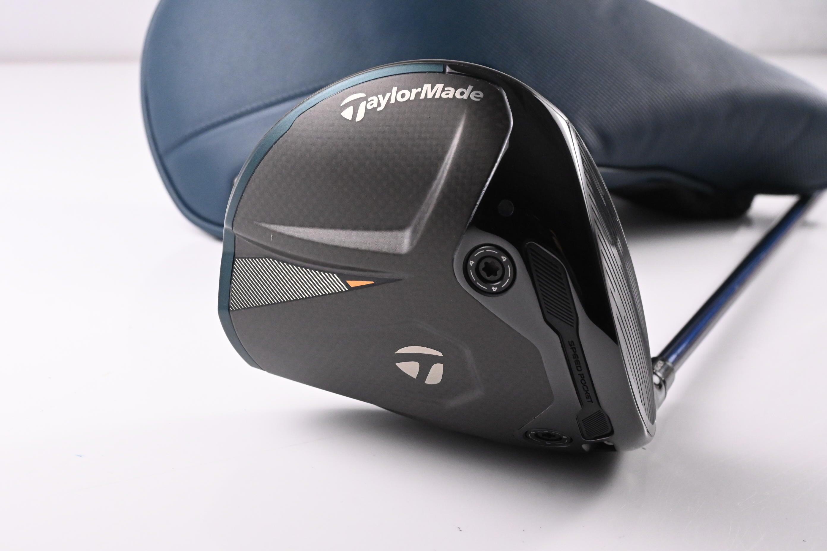 Taylormade Qi4D Driver / 10.5 Degree / Regular Flex Ventus Blue 5