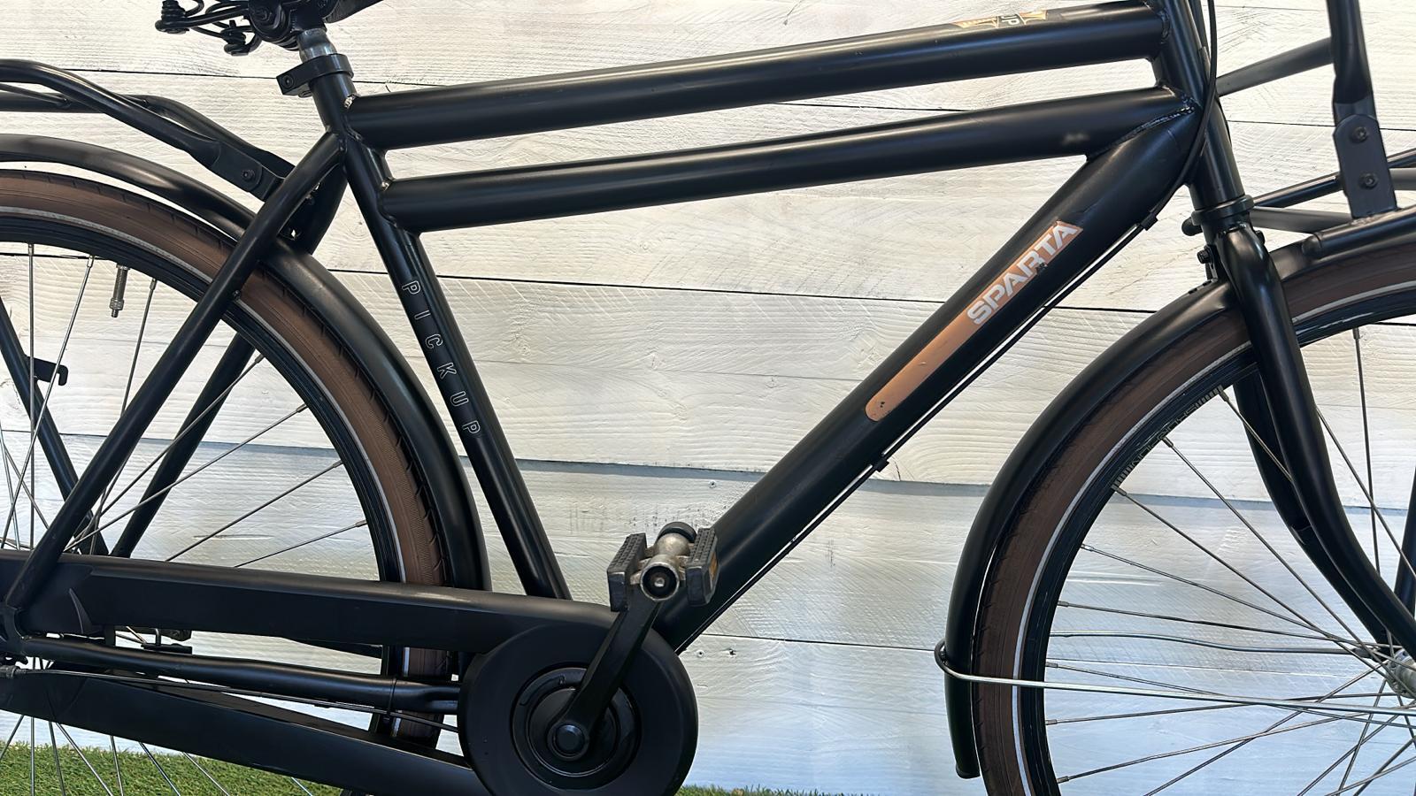 Sparta transport stadsfiets 53 cm, zwart - tweedehands, met voordrager 1/3