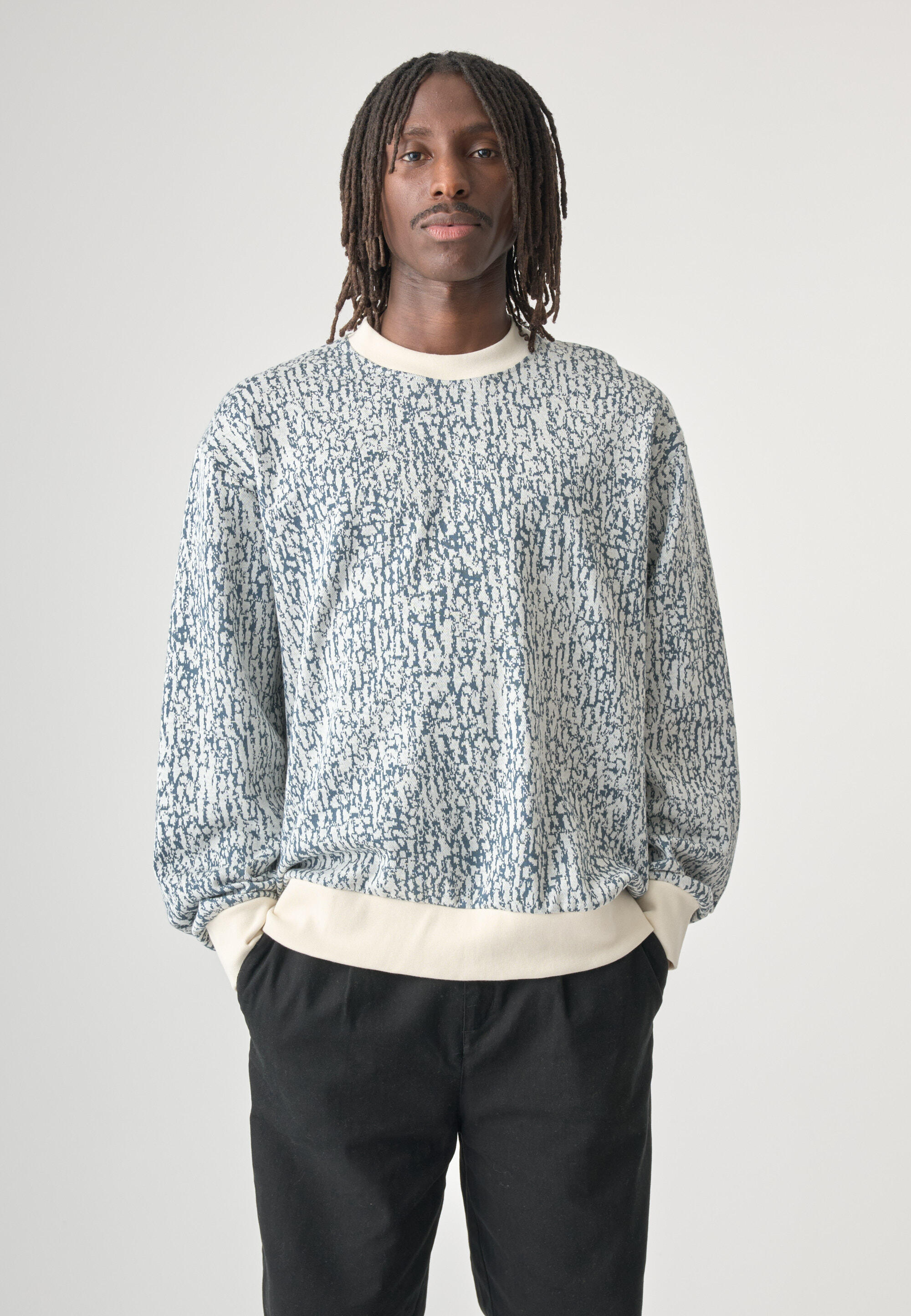 Pullover mit toller Musterung 13/15