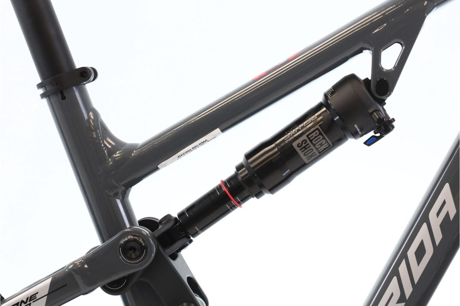 VTT reconditionné ·  One-Forty 700 · Vélo 0 km 7/8
