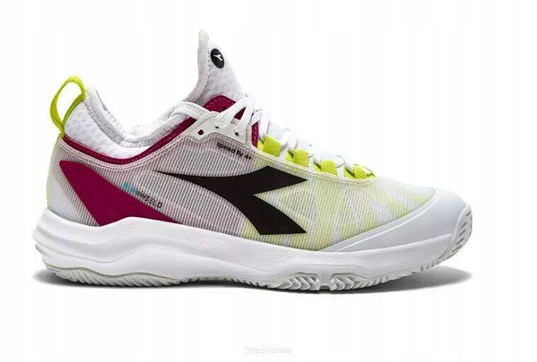 DIADORA picture