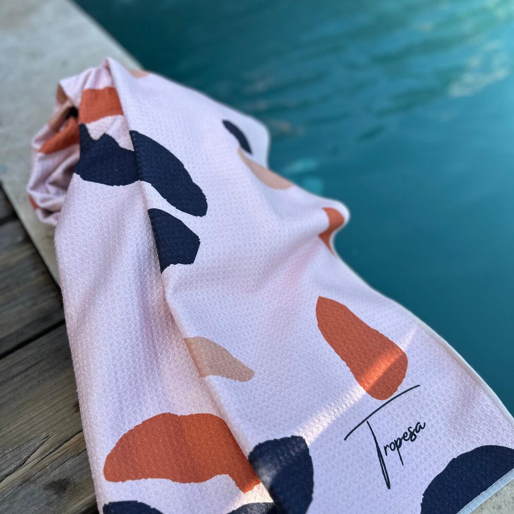 Serviette de plage 160 x 90 cm, imprimée beige rosé à motif léopard 6/6
