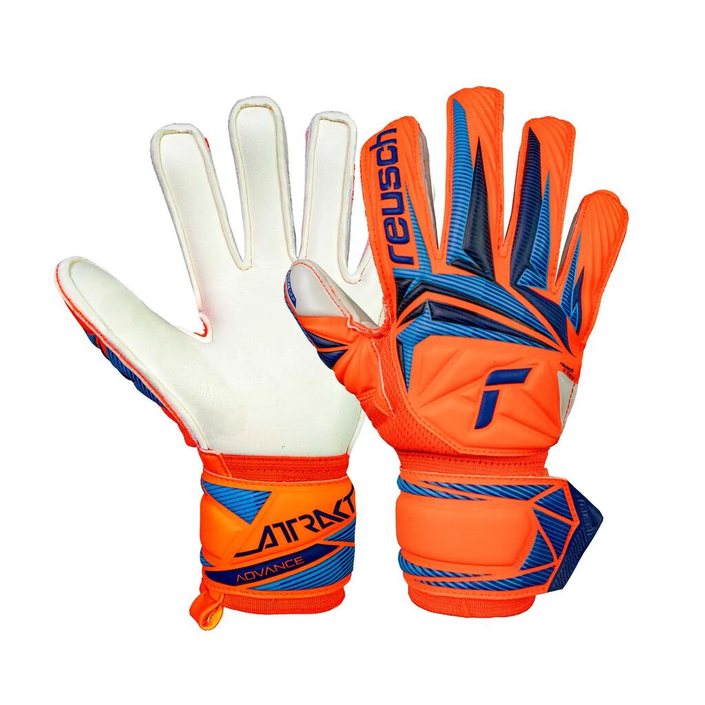 Reusch Attrakt Advance WC26 Junior Goalkeeper Gloves