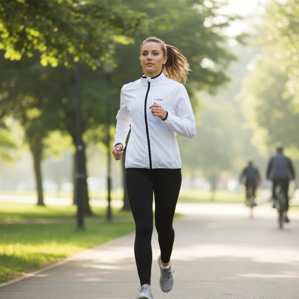 Giacca sportiva impermeabile Donna 3/7