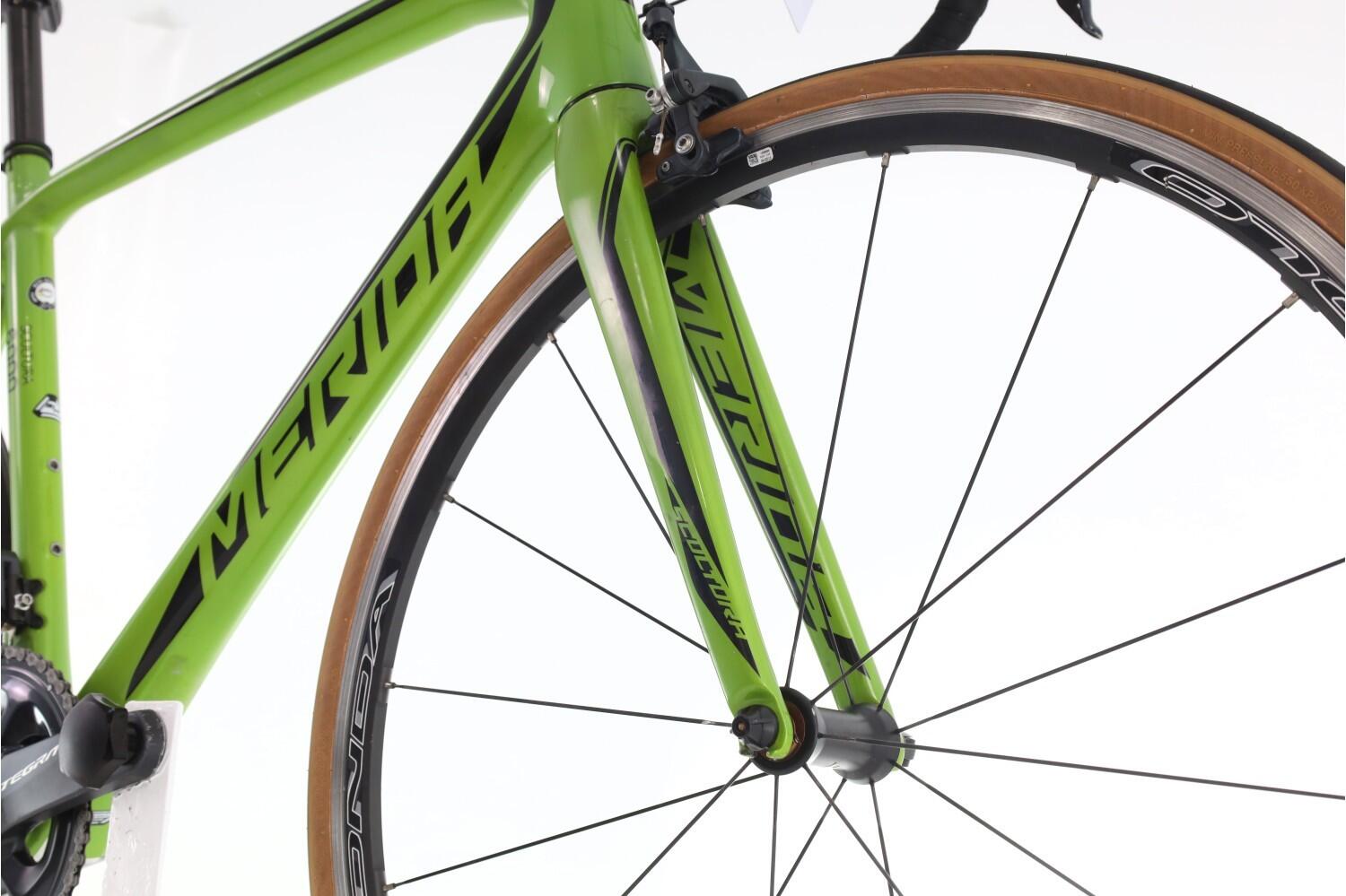 Refurbished road bike ·  Scultura 6000 Di2 11V · Very good condition 5/7