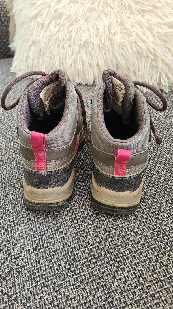 Tussen Particulieren - Decathlon quechua wandelschoenen maat 31 2/7