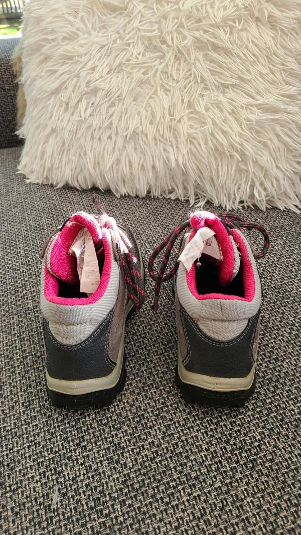 Entre Particuliers - Bottines de marche decathlon quechua gris rose 29 2/7