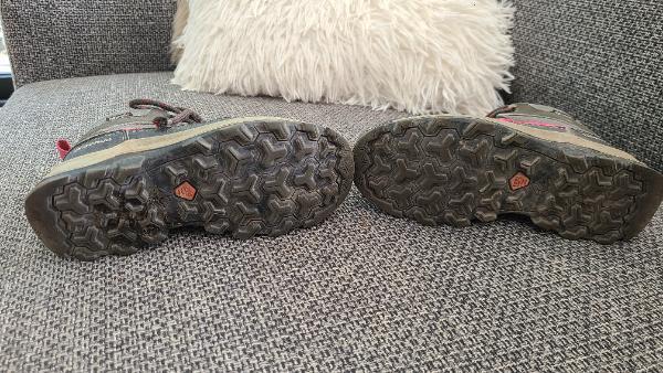 Tussen Particulieren - Decathlon quechua wandelschoenen maat 31 6/7
