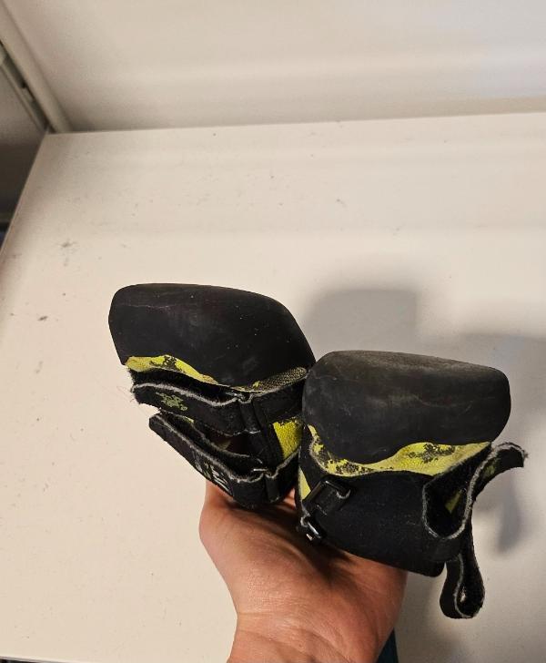 Entre Particuliers - Chaussons d'escalade Millet enfant 4/4