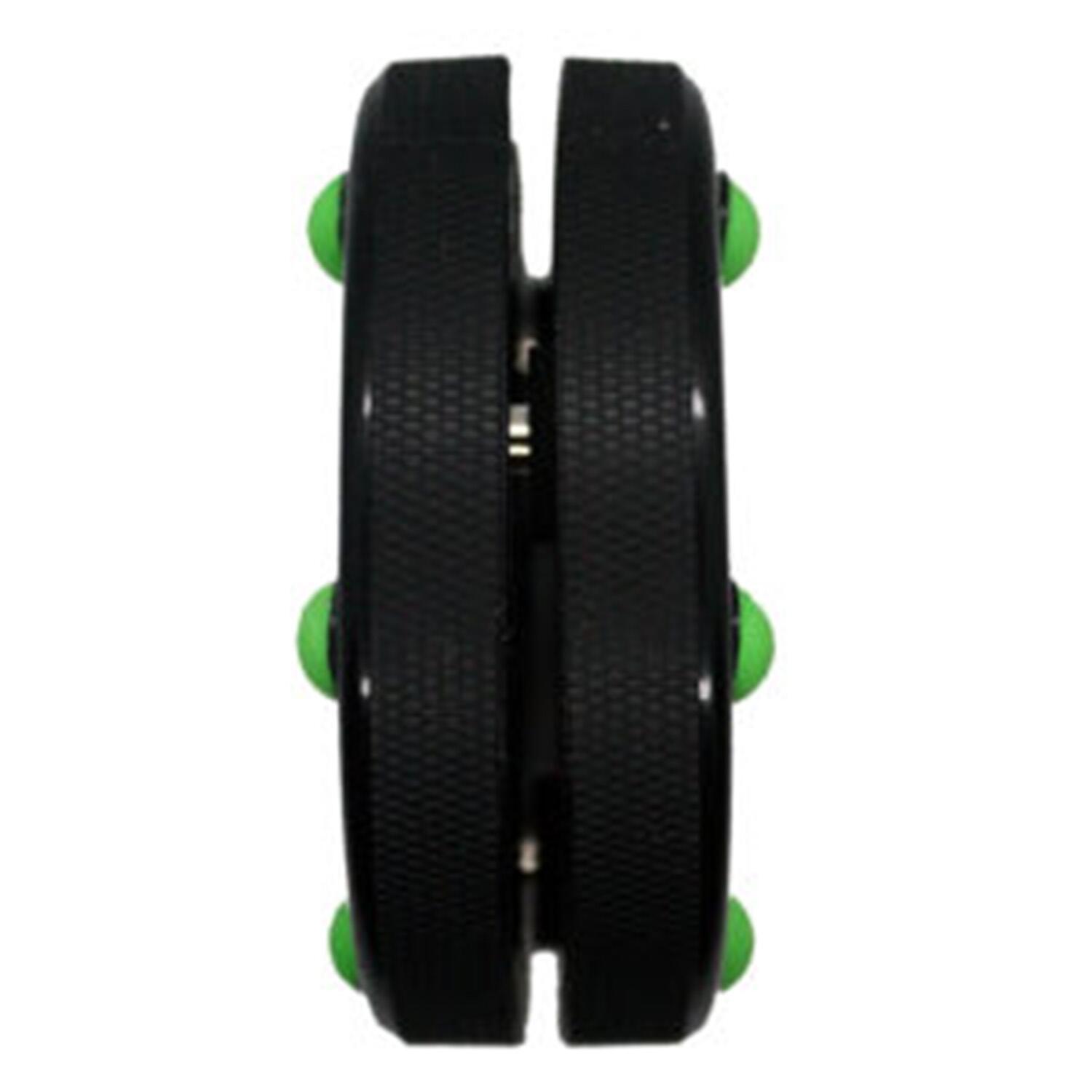Puck Green Biscuit Roller 2/2