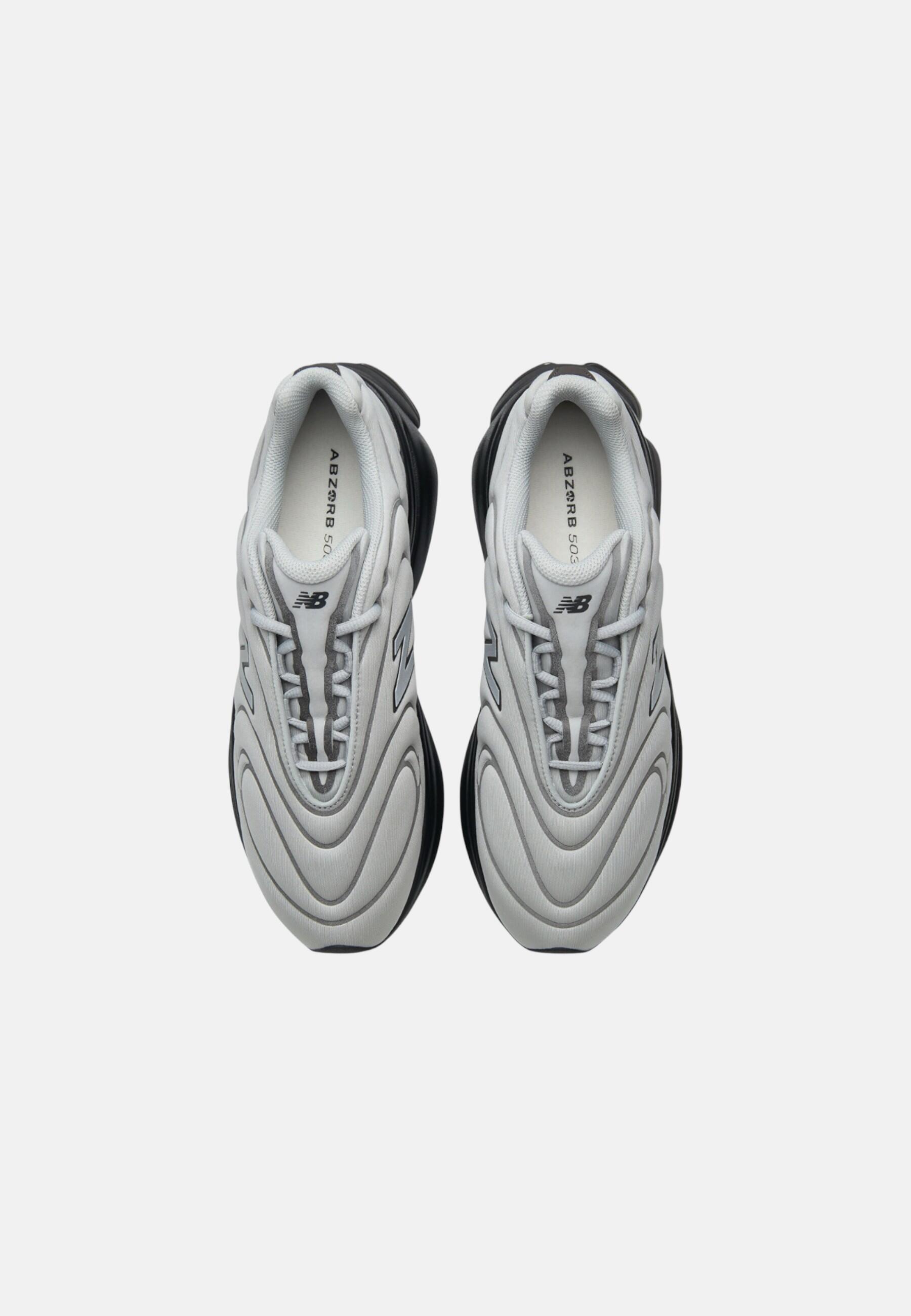 Sneakers homme New Balance gris 3/4
