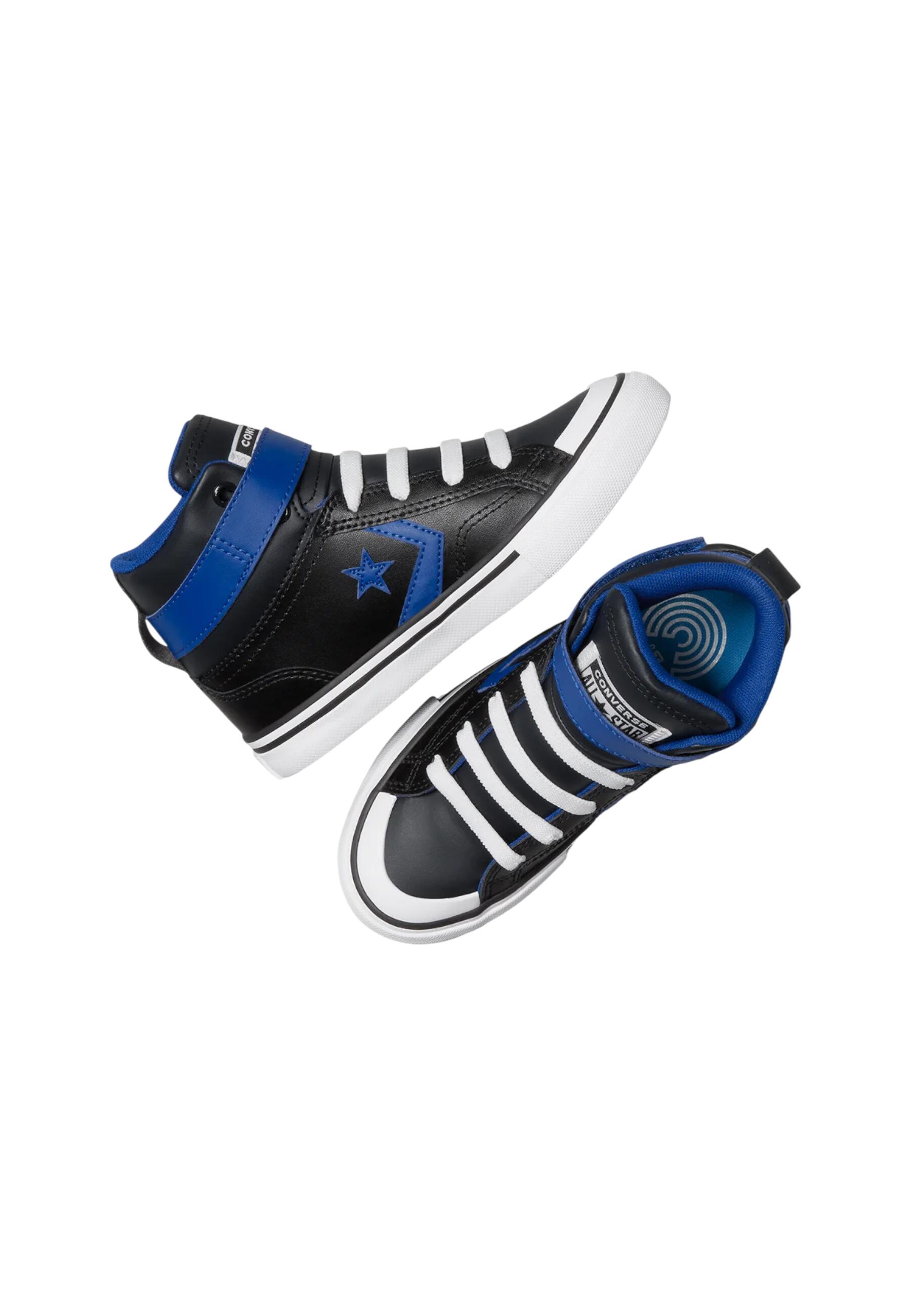 Sneaker haute Converse A13077C noir 3/4
