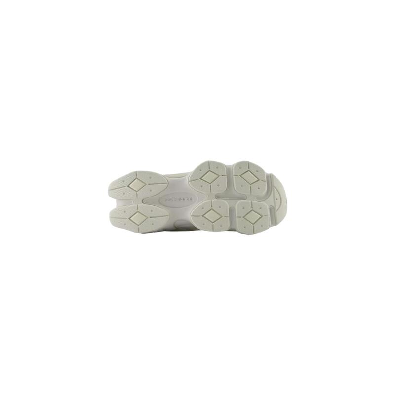 Sneakerși copii unisex New Balance bej
