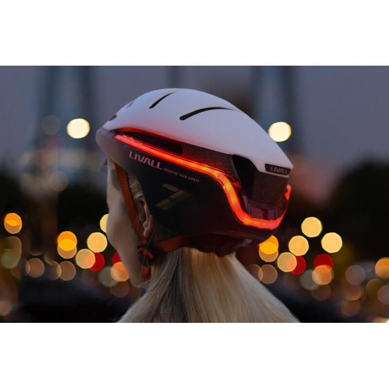 Smart Kask rowerowy Livall EVO21 4/7