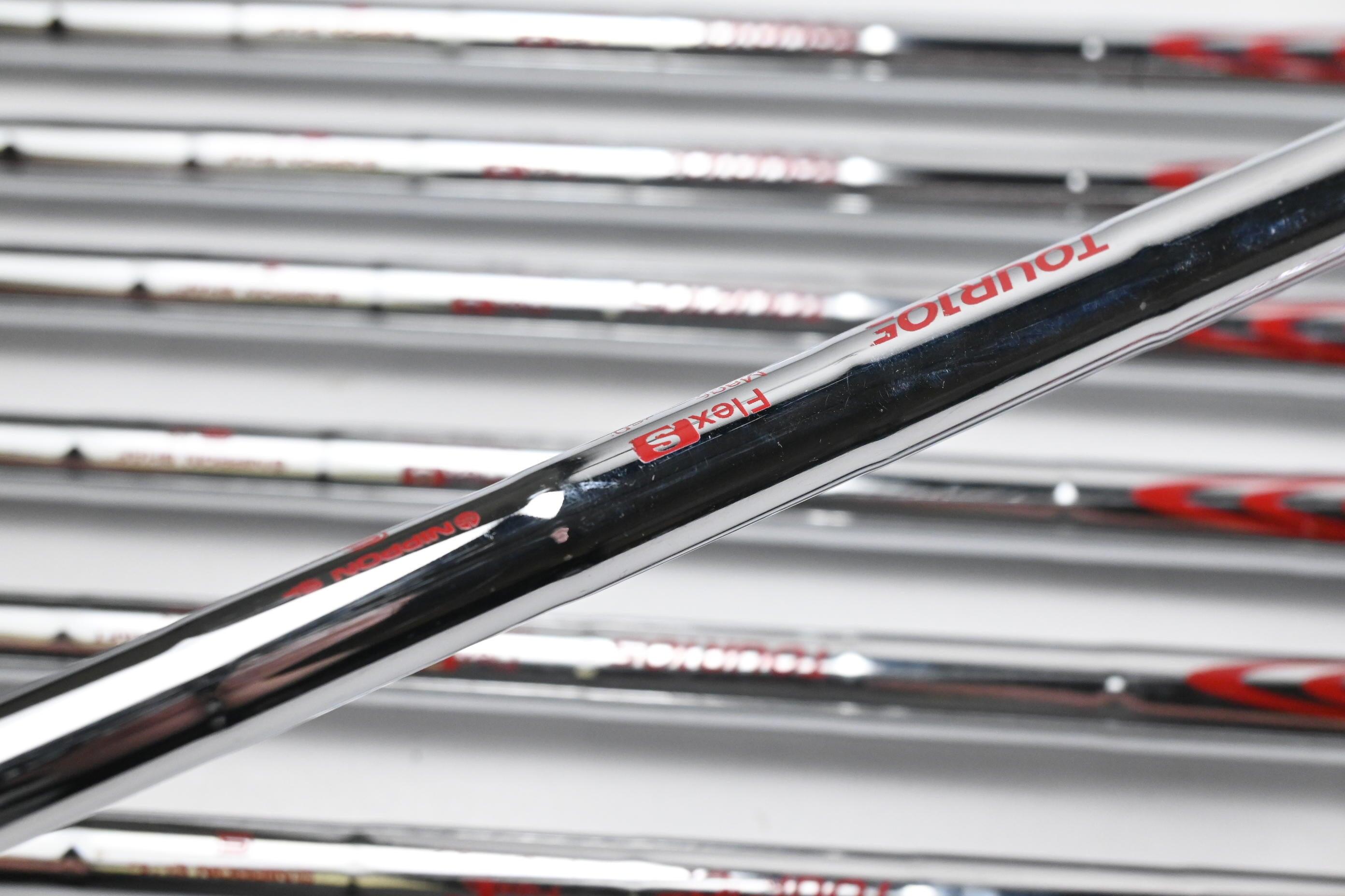 Ping i230 Irons / 4-PW / Red Dot / Stiff Flex N.S.PRO Modus3 Tour