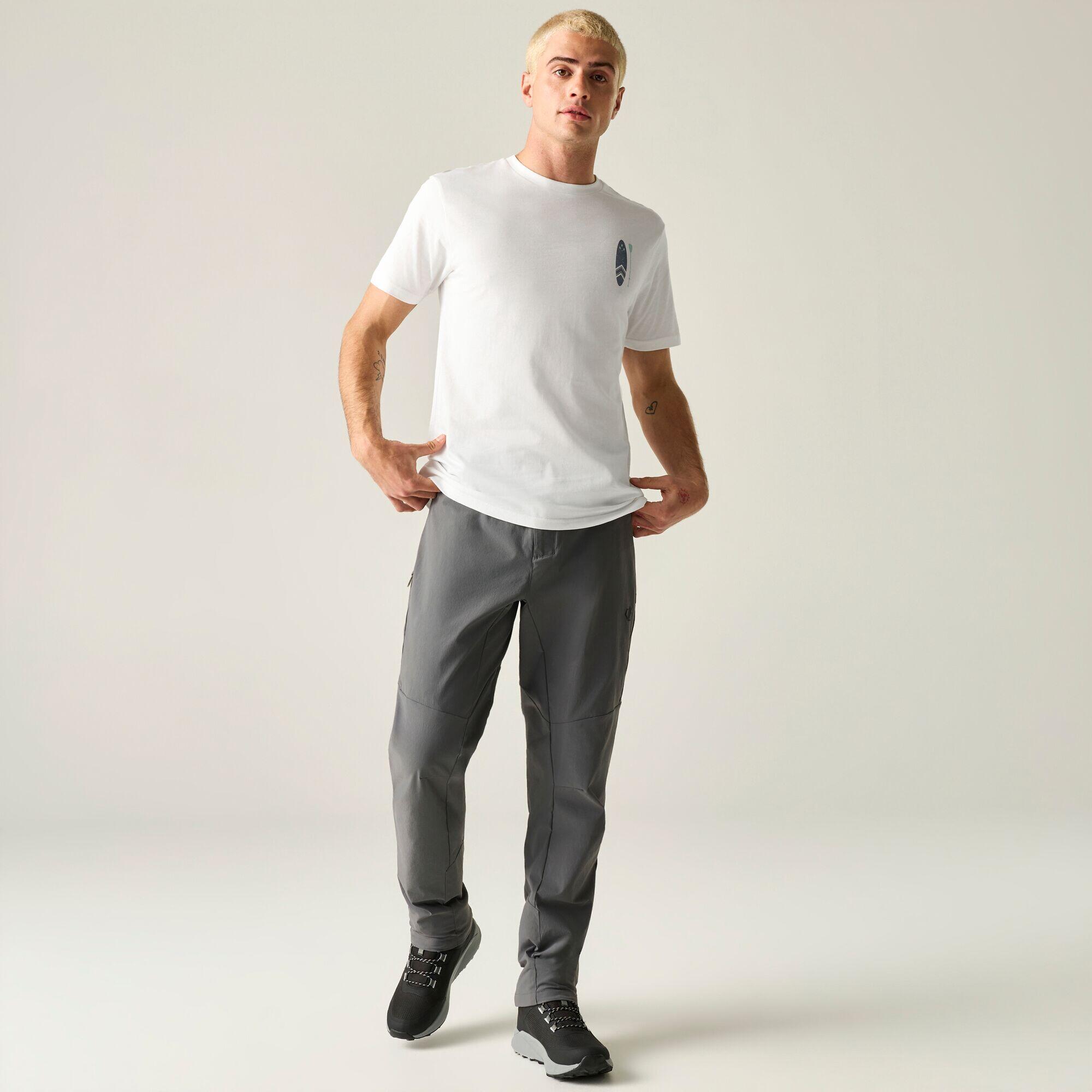 Herren Movement III Kurzarm-T-Shirt mit Grafik 4/6