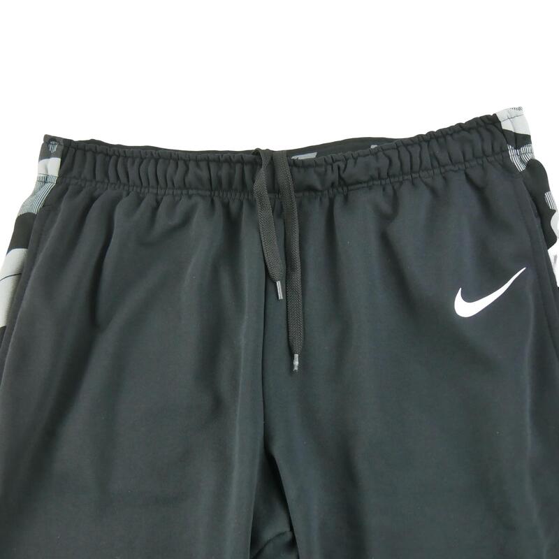 Second life - Pantaloni de trening bărbați Dri-Fit Nike - Ca nou