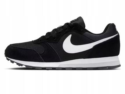 Zapatillas Nike modelo MD Runner 2 para mujer
