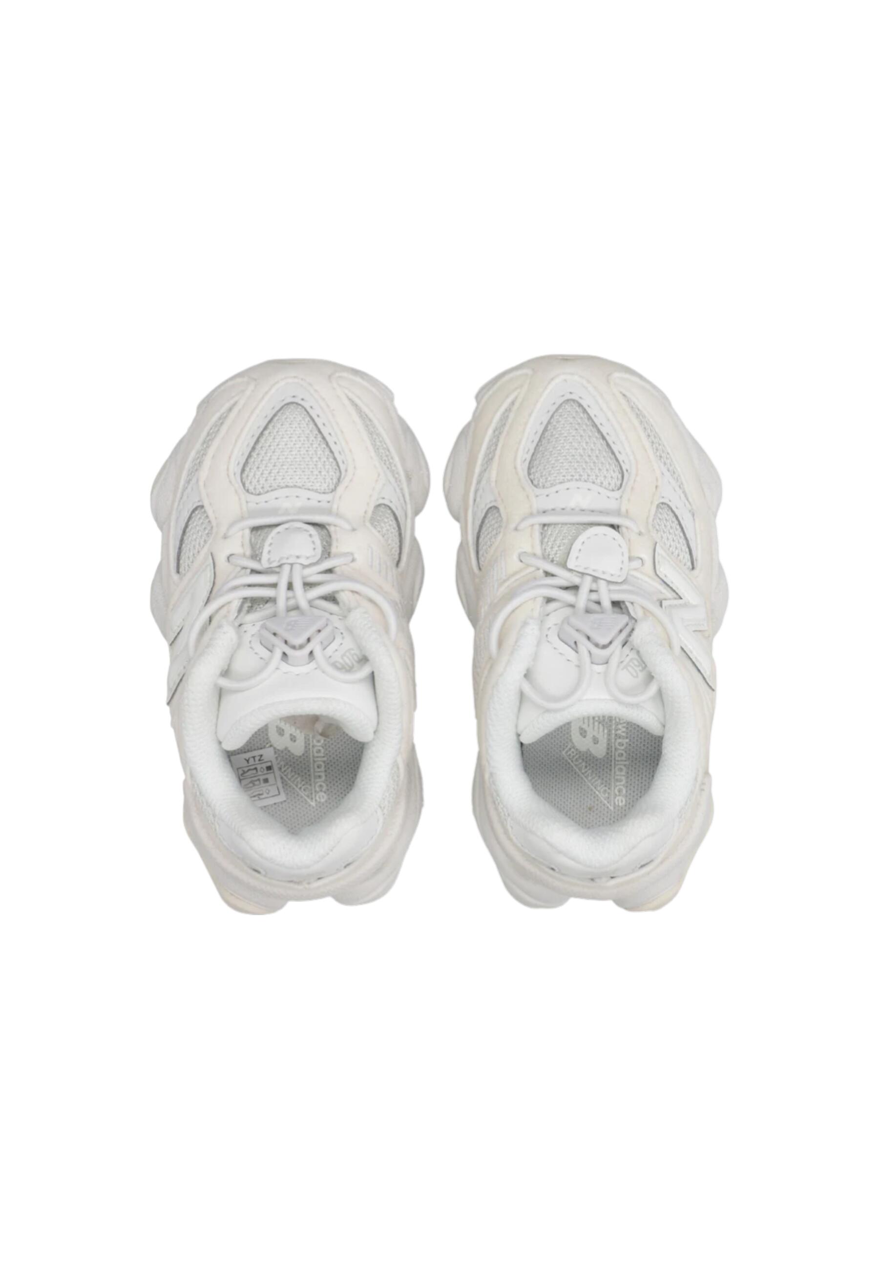 Sneakersy Bambino unisex New Balance iv9060aa beżowy 4/5