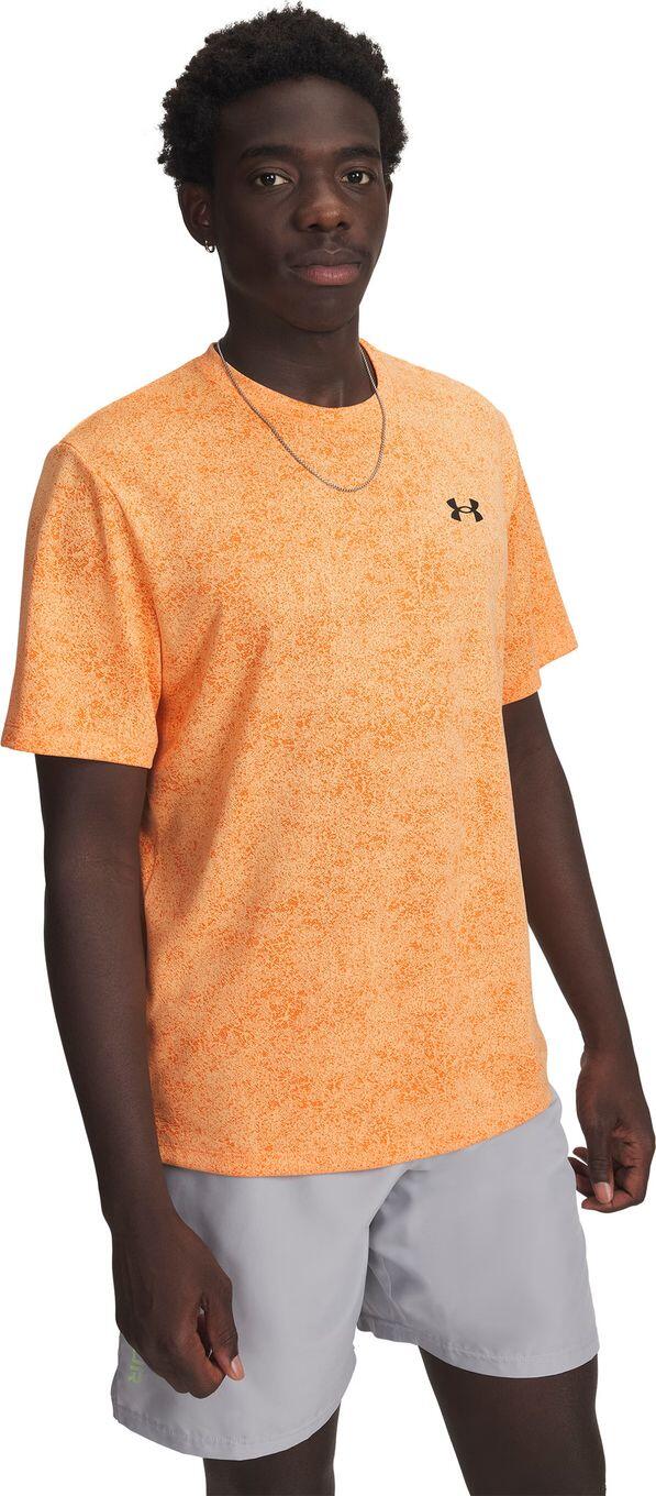 UNDER ARMOUR picture