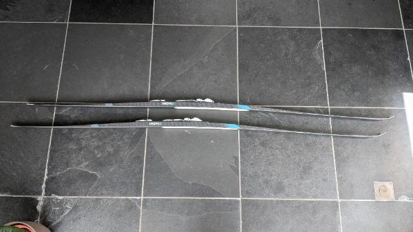 Entre Particuliers - Skis de fond classiques Inovik 550 peaux HARD camb 6/6