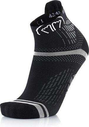 Chaussettes fines conçues pour la course à pied sur route - Run Feel