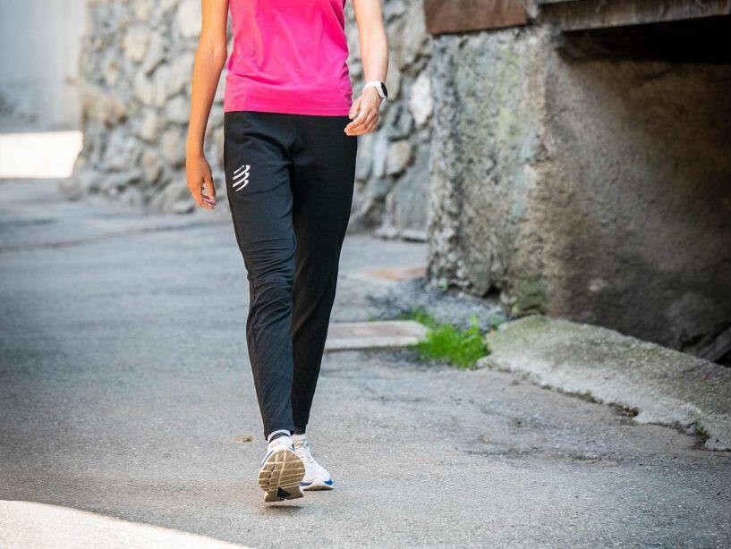 Compressport Pantalones Sin Costuras Negro 3/6