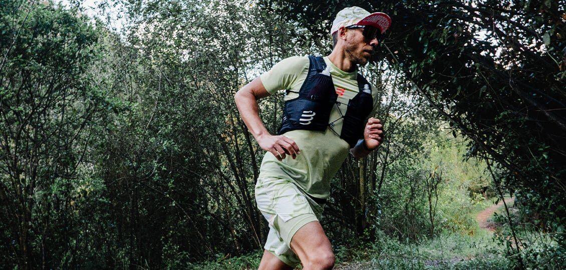 Pantalón corto Compressport Trail Racing 2 en 1 Verde, Hombre 5/7