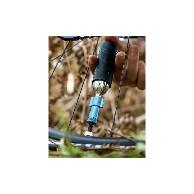 Pompa de bicicleta Peaty's Holeshot + cartuse CO2 - Road&Gravel