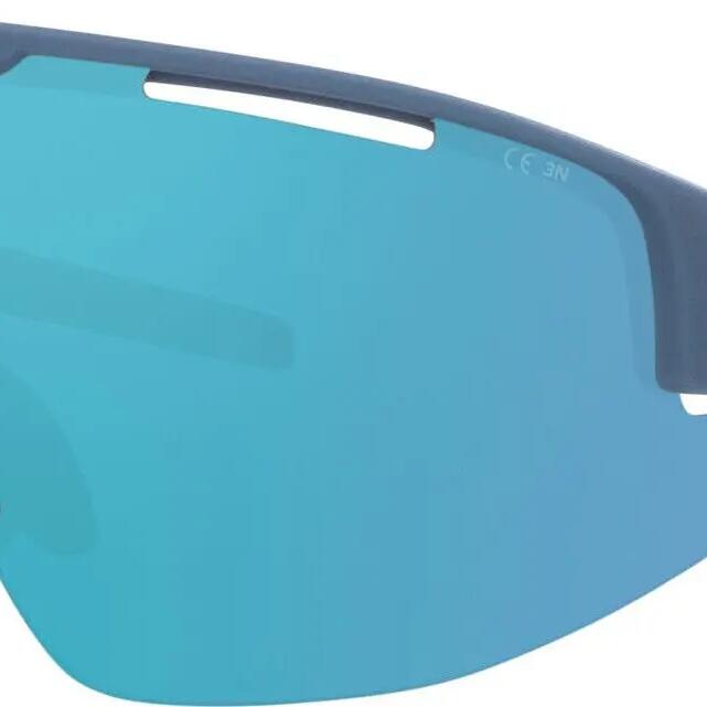 BLUE / BROWN