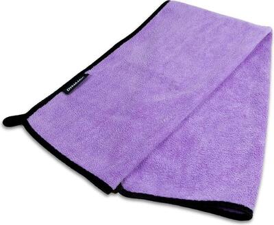 Dynamic turbo cleaning wipe purple