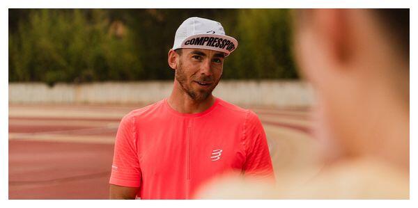 Gorra Compressport Pro Racing Blanca 7/7