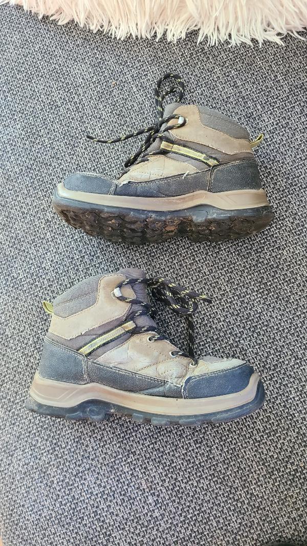 Tussen Particulieren - Decathlon wandelschoenen groen bruin S 33 4/7