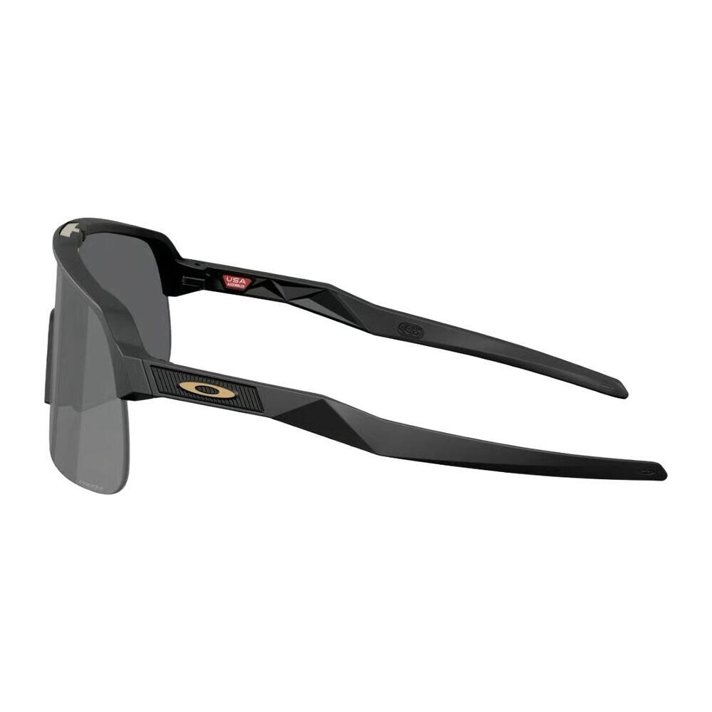 Gafas de Sol Oakley Negras Sutro Lite Montura matte black con Lentes prizm black 3/5