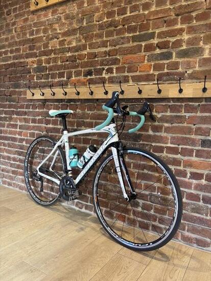 Entre Particuliers - Vélo de route Bianchi infinito CV Ultegra