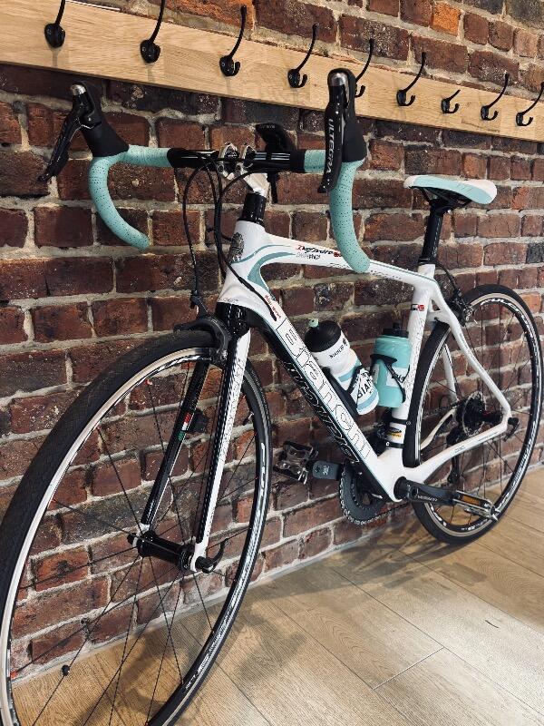 Tussen Particulieren - Bianchi infinito CV Ultegra racefiets 4/5